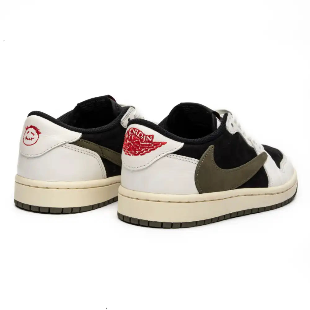 Retro Low Top Sneakers - Low Olive